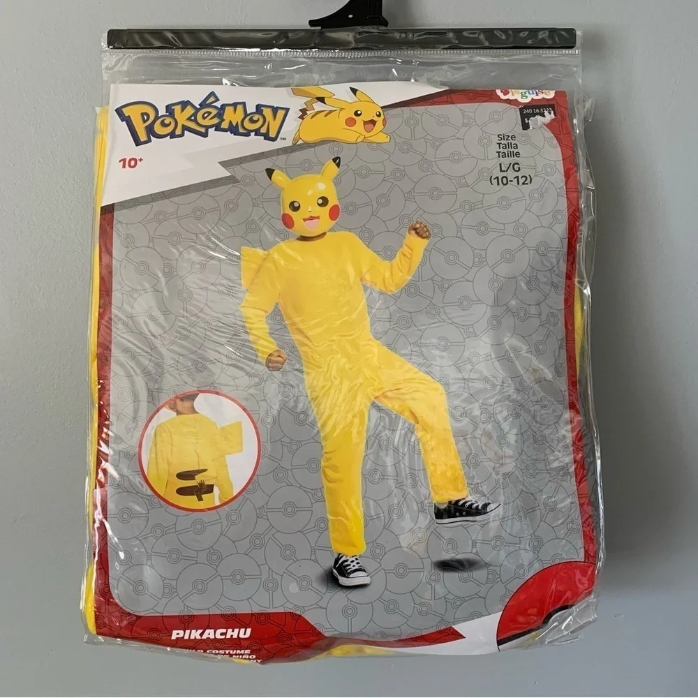 NWT. POKÉMON Pikachu Kids Costume